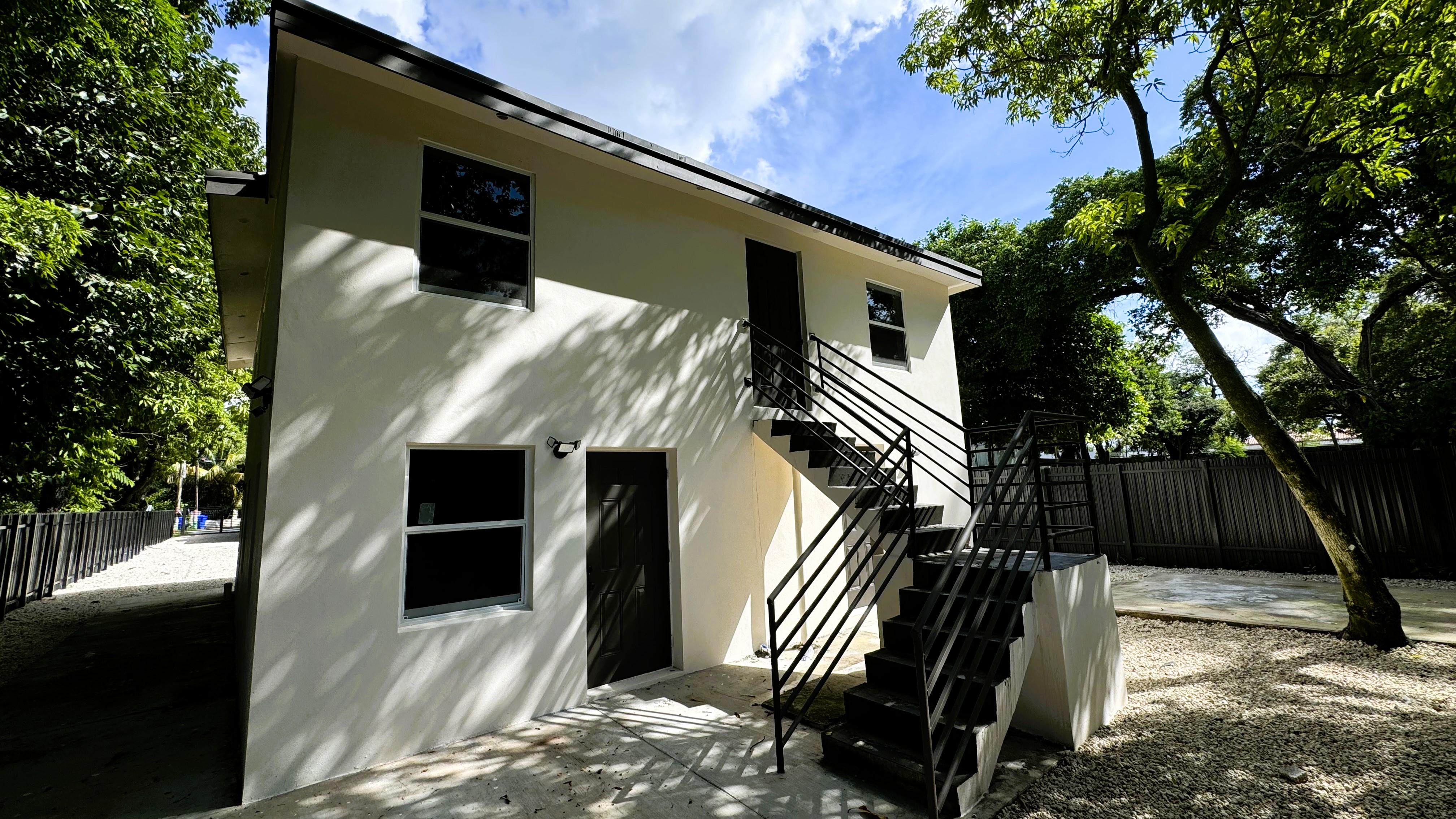 136 NE 60th St, Miami, FL 33137